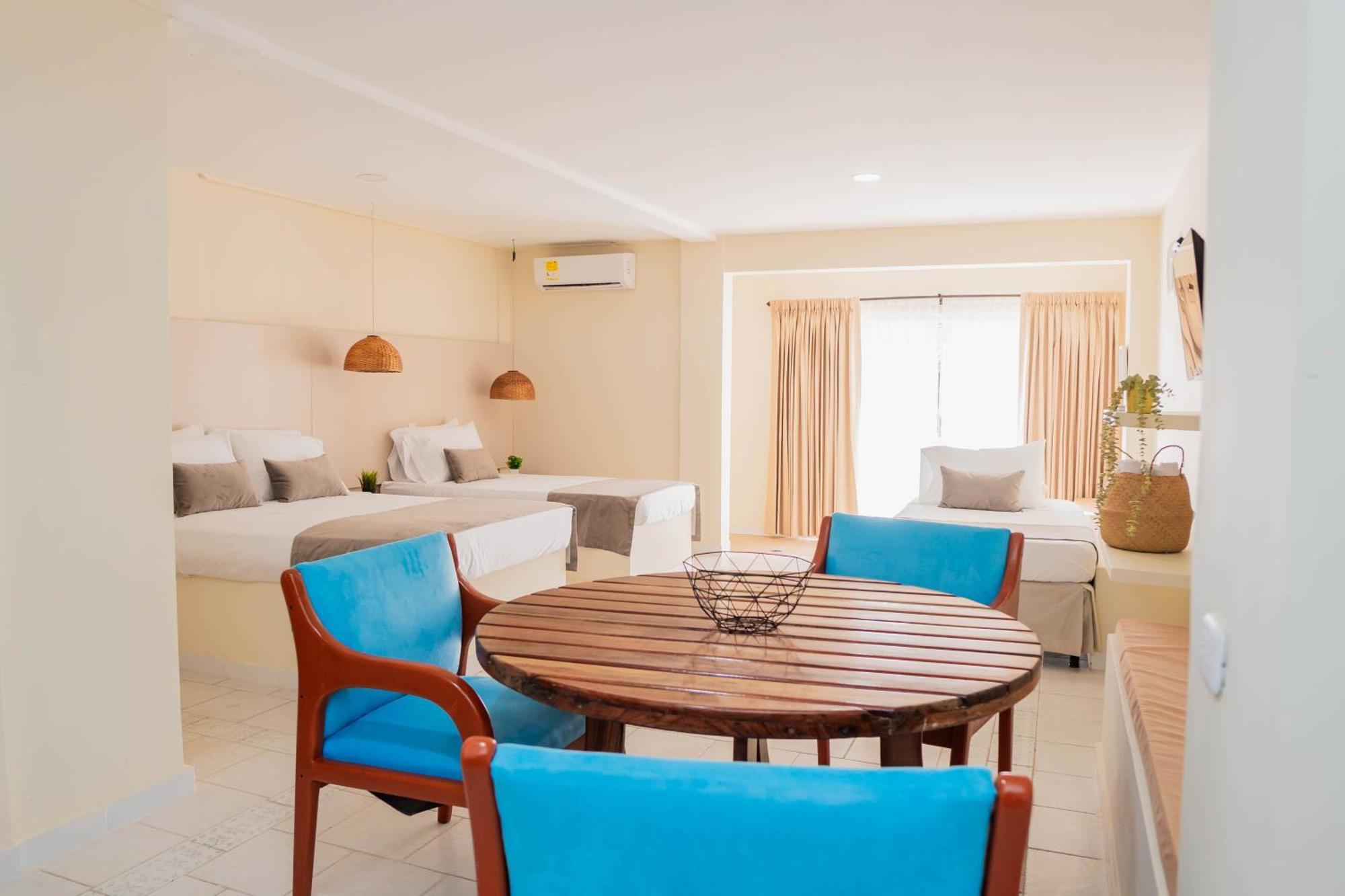 Junior Suite Pool View