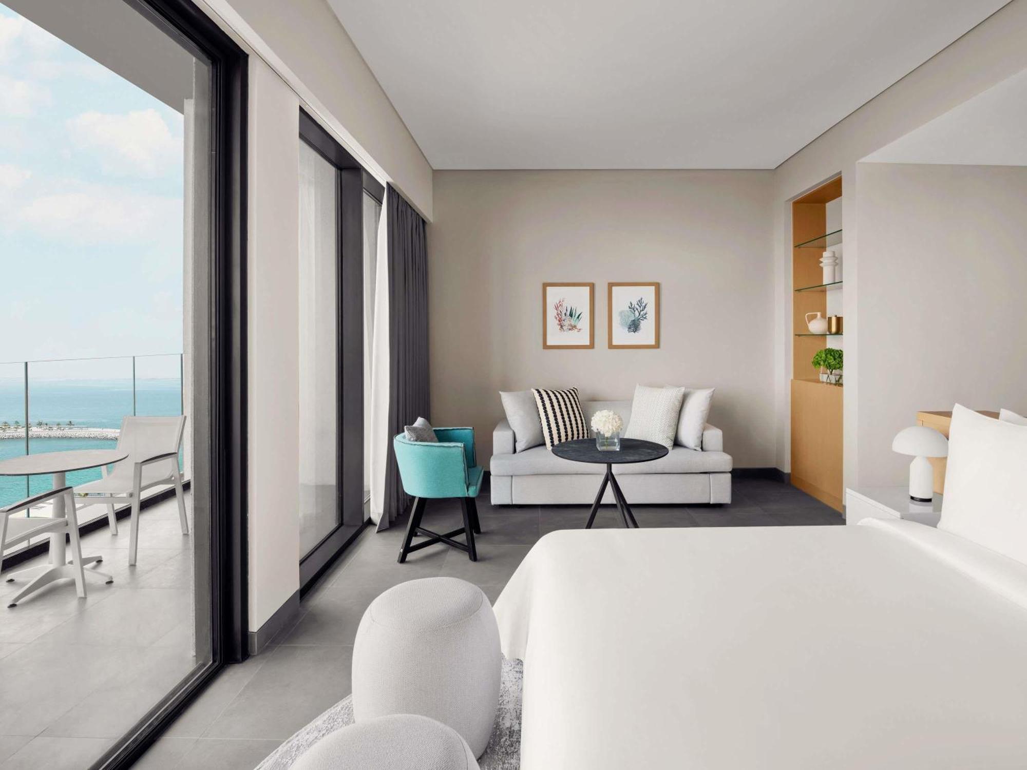 Superior King Room Sea View