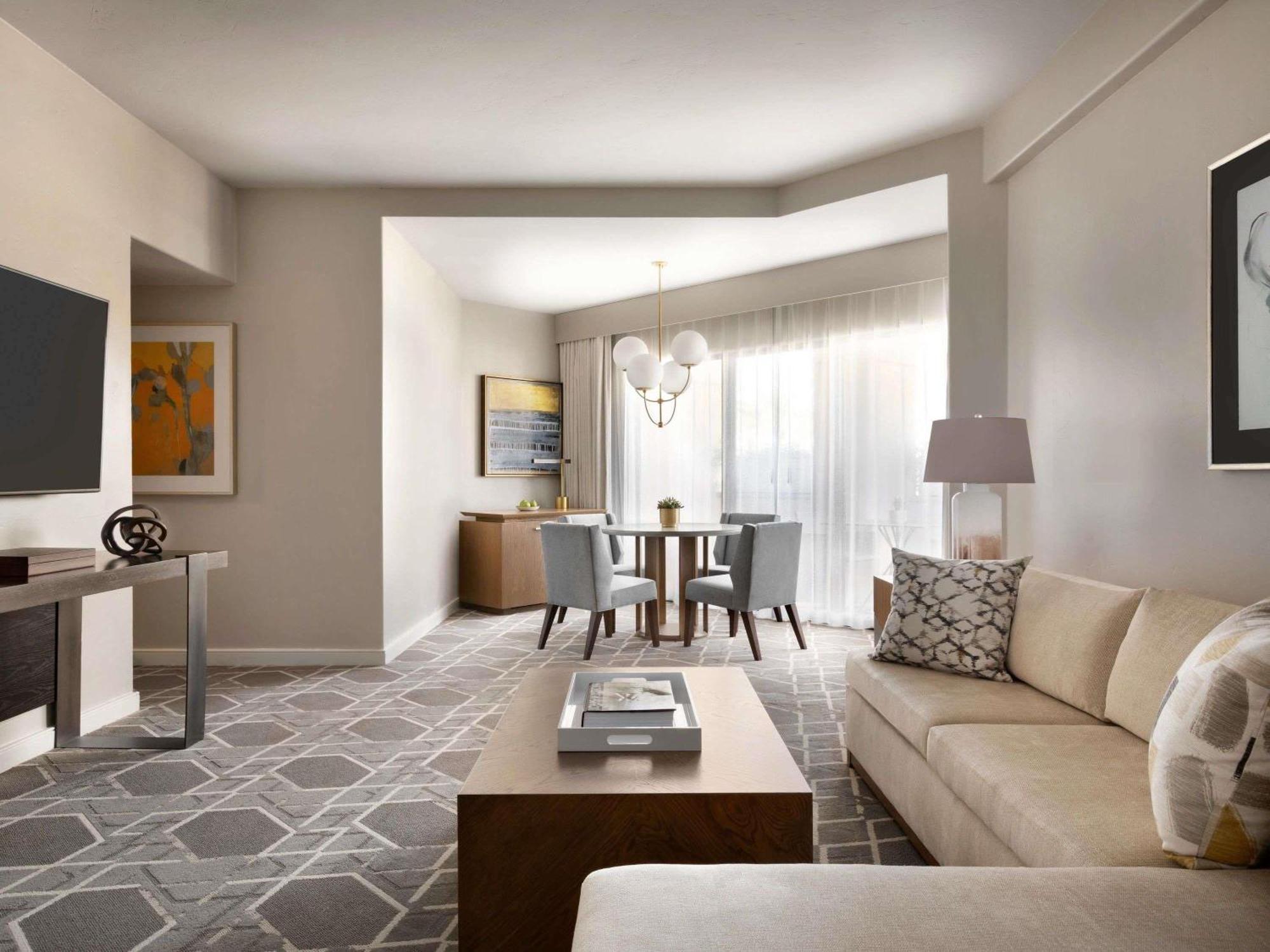 Cholla One-Bedroom King Suite with Sofa Bed and Patio or Balcony,1717063337:JPEG