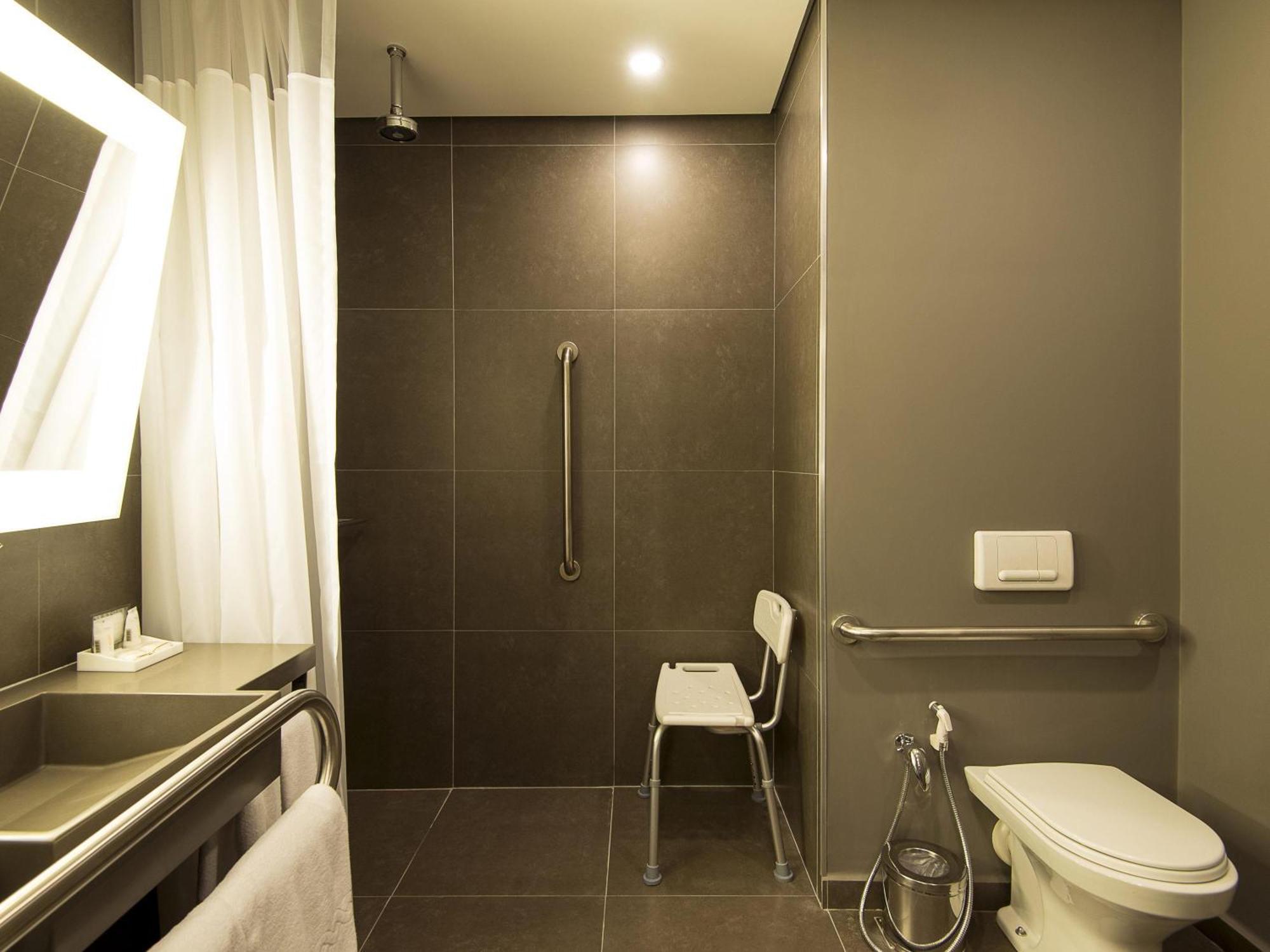 Standard Double Room Disability Access