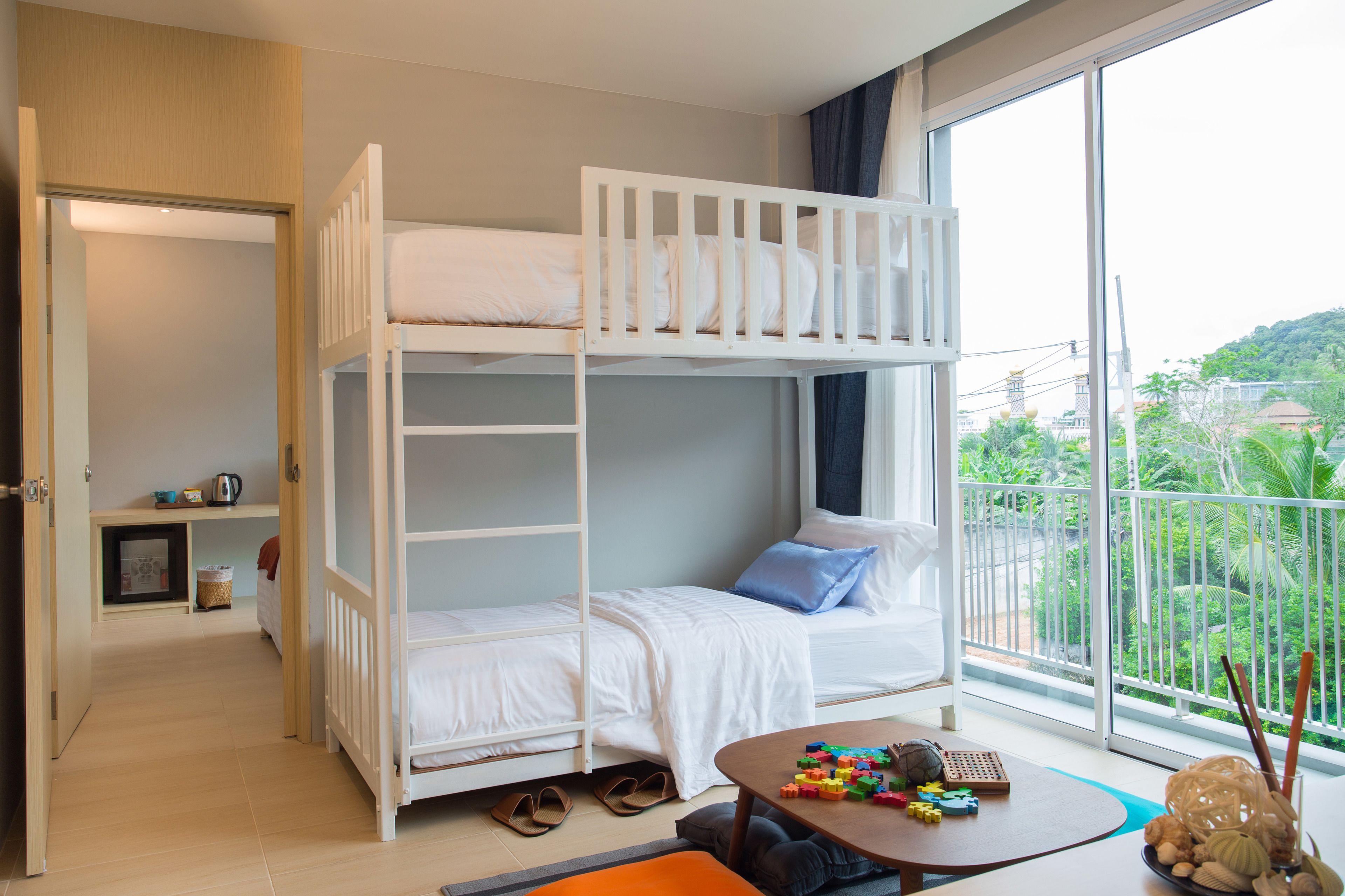 Deluxe Quadruple Room