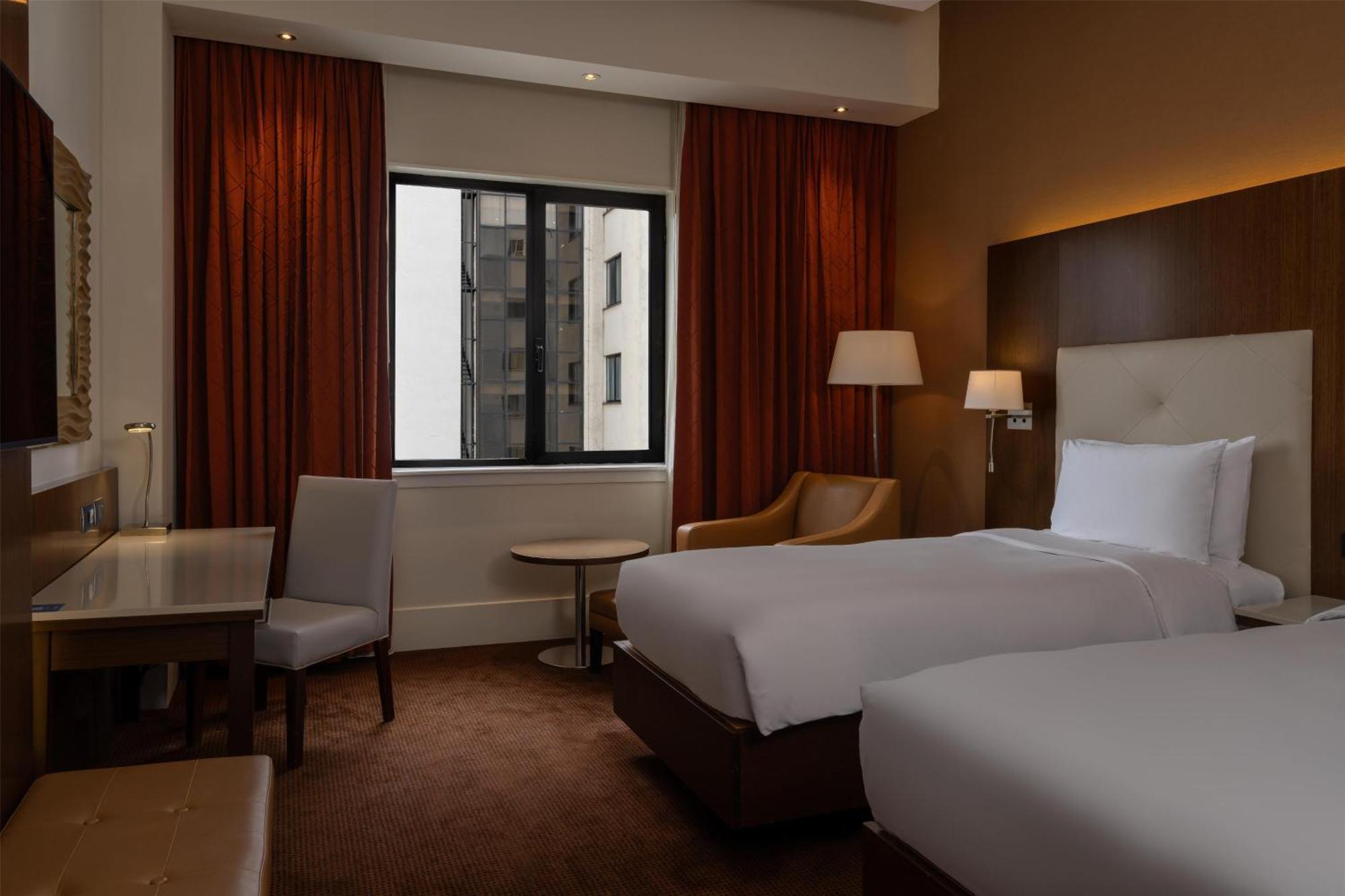 Executive Room Lounge Access