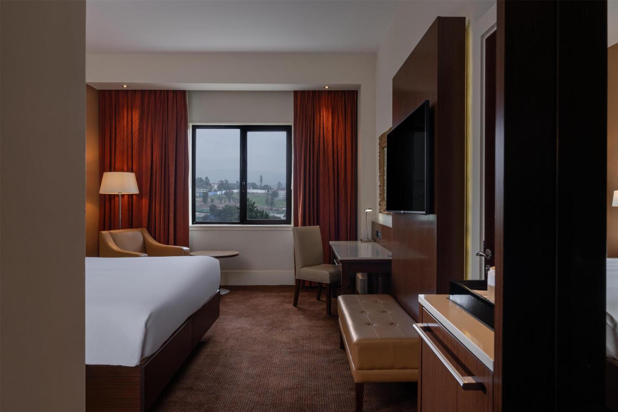 Executive Room Lounge Access