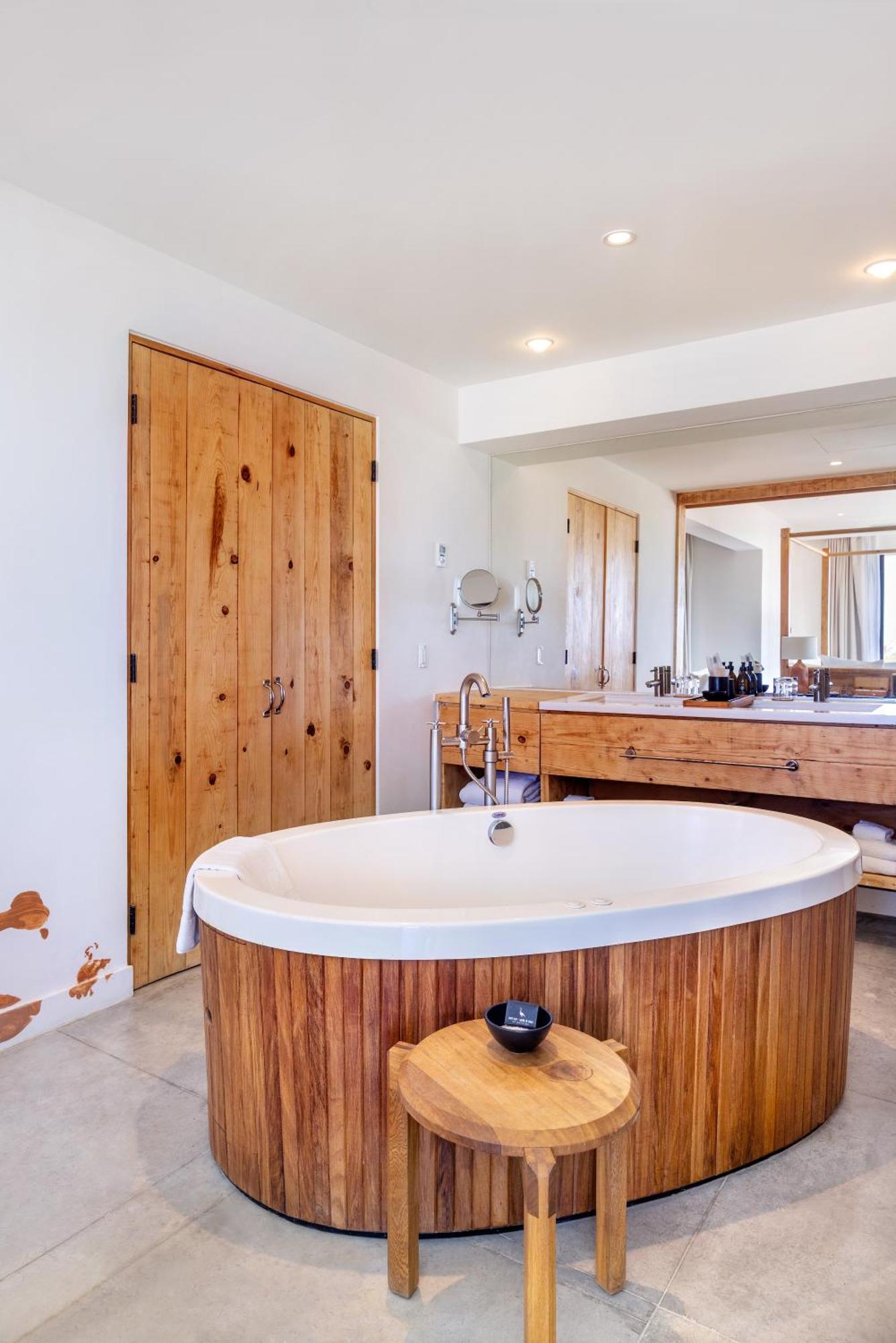 King Suite Ocean View