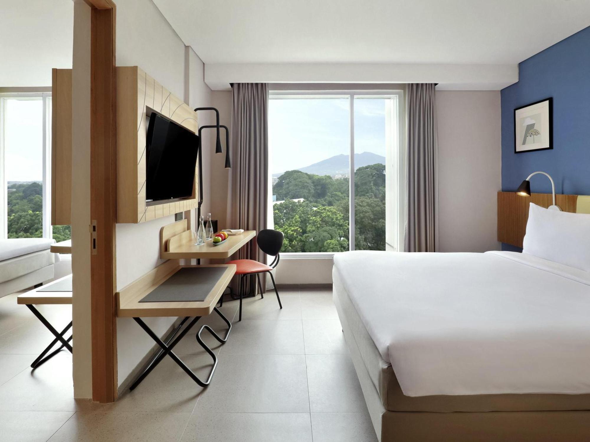 Family Room 1 Double Bed & 2 Single Beds