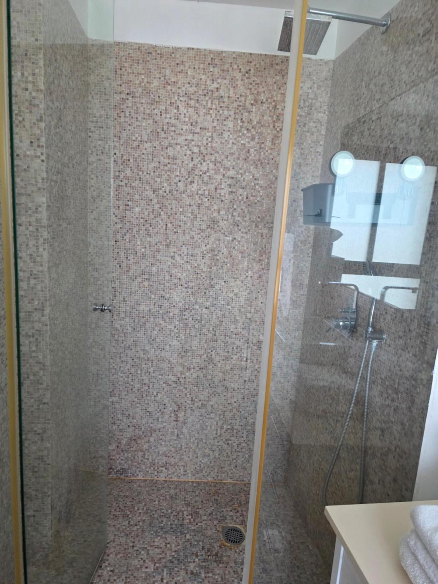 Three-Bedroom Apartment Sea View