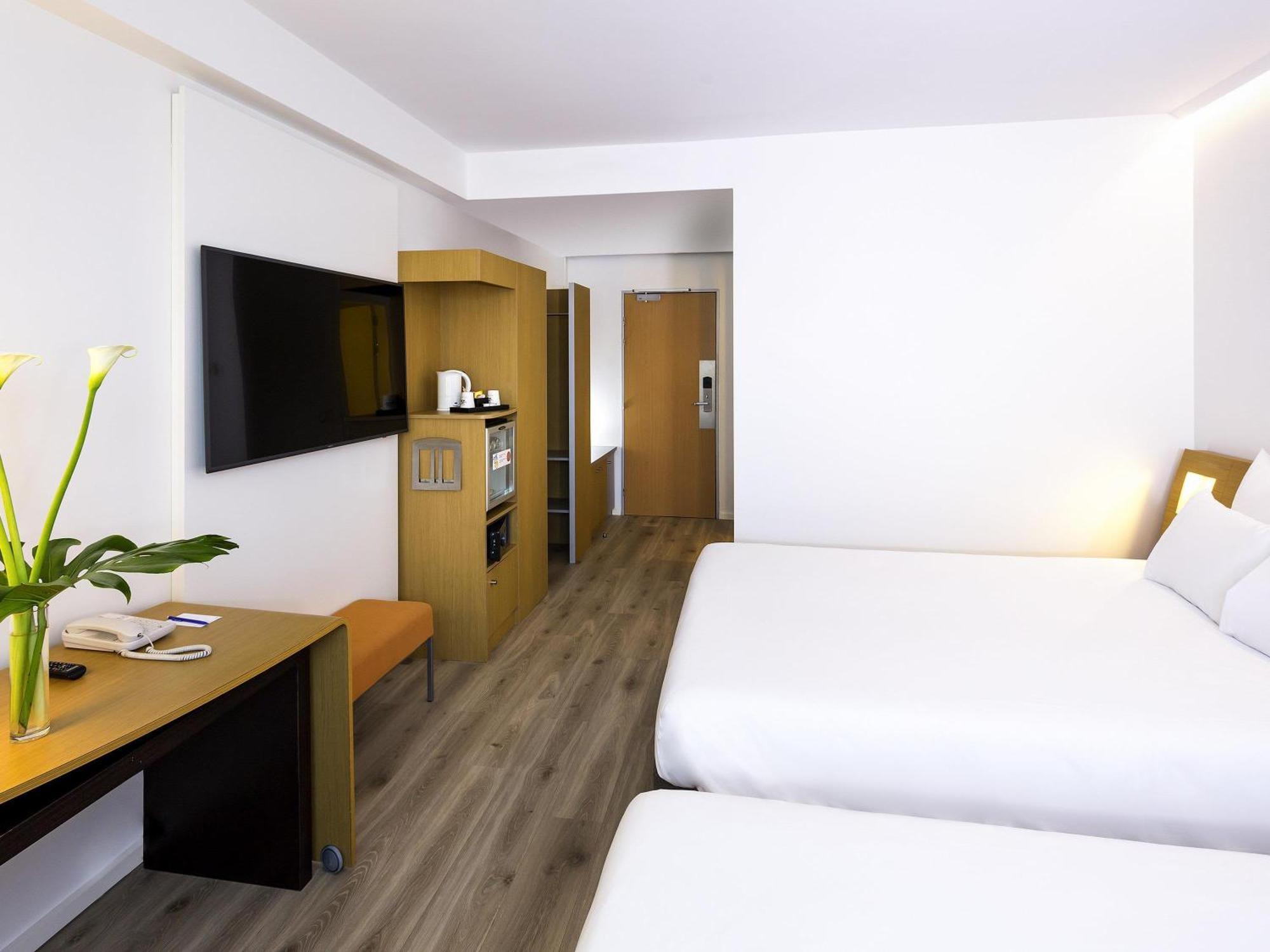 Superior Double Room with Two Double Beds