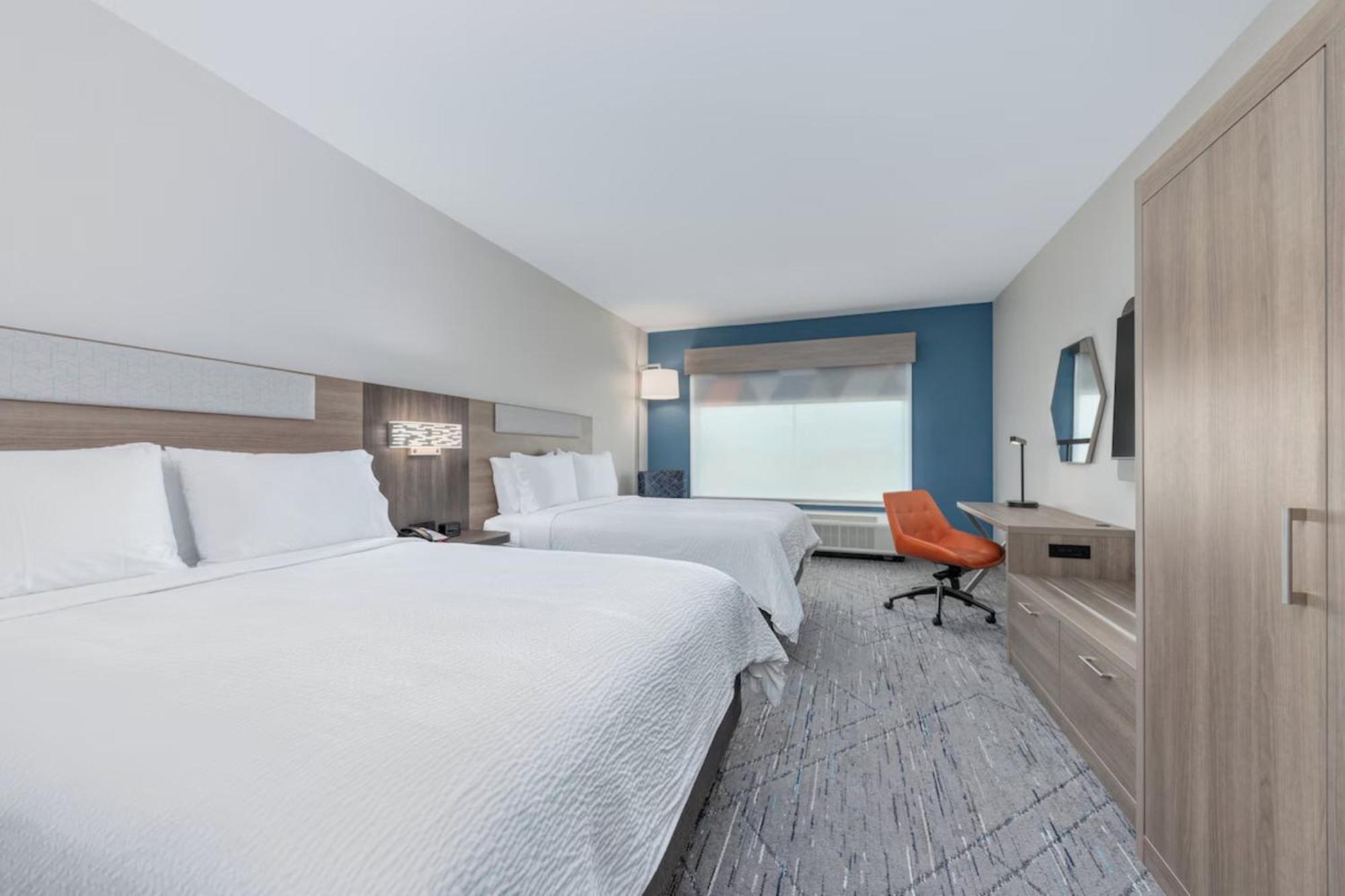Standard Queen Room Two Queen Beds Extra Floor Space