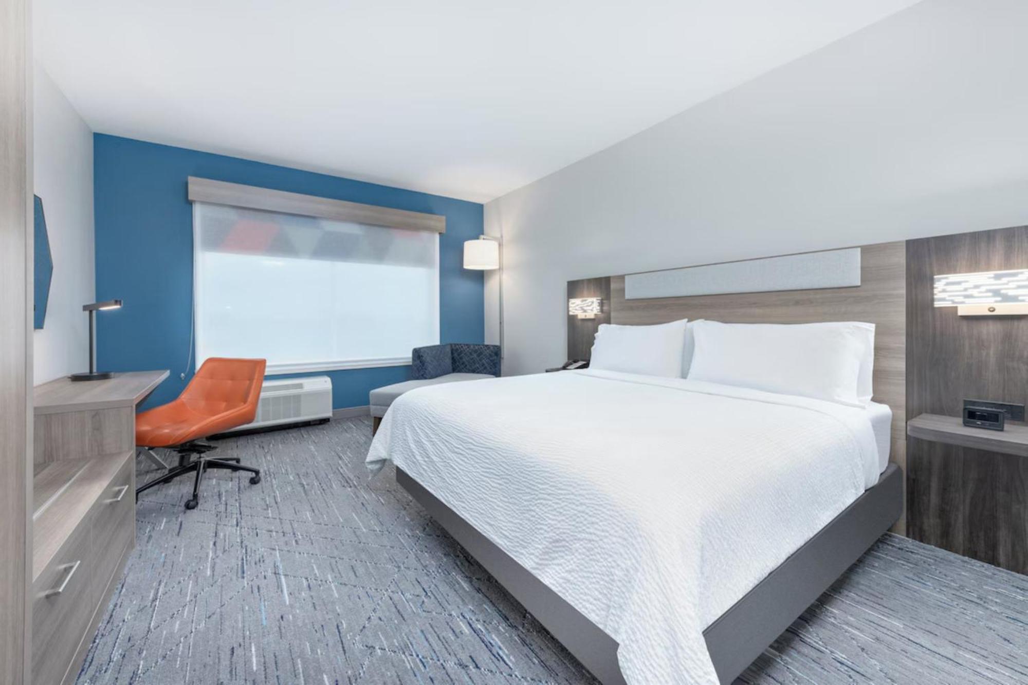 Standard King Room