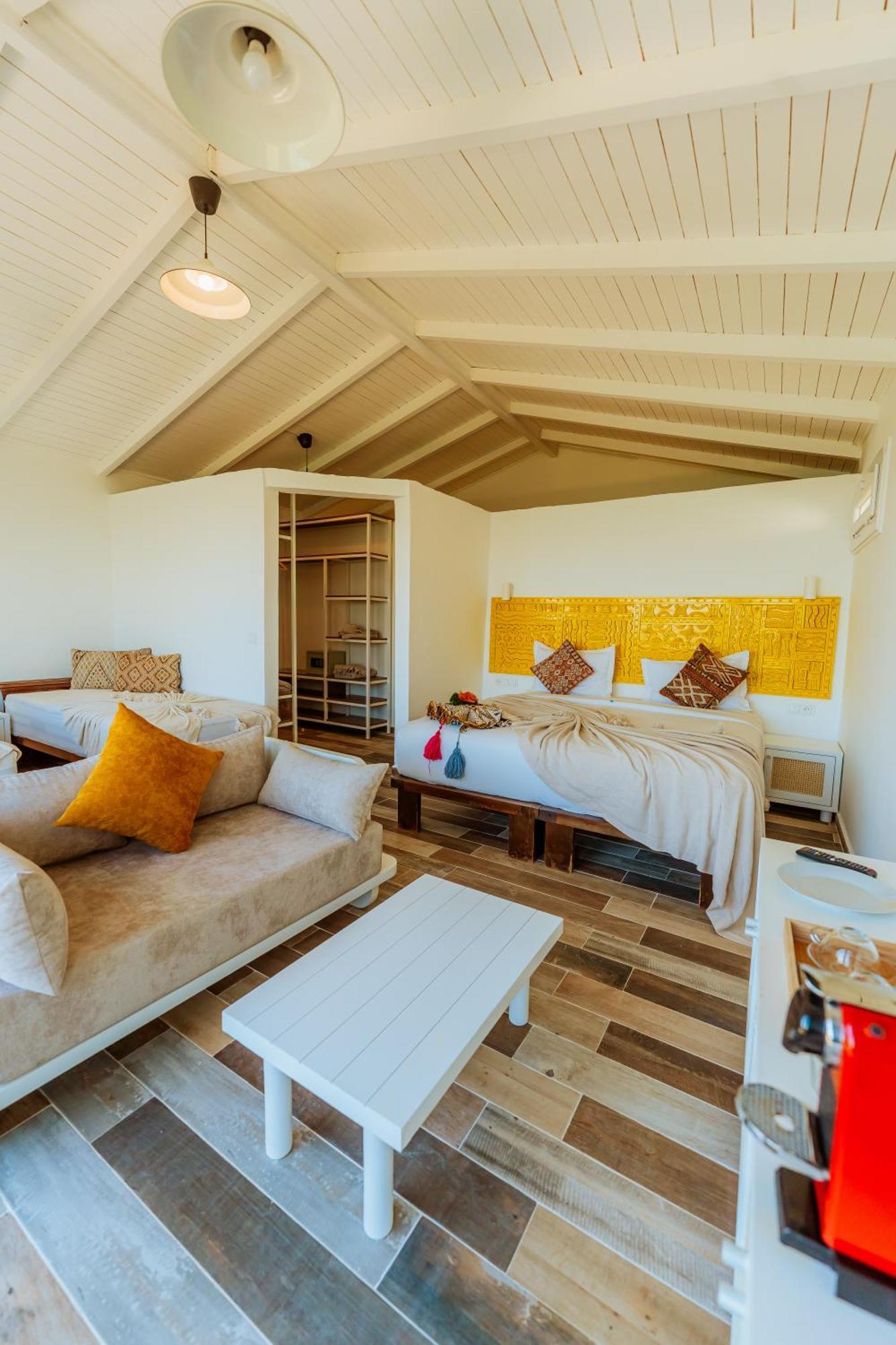 Triple Room Sea View