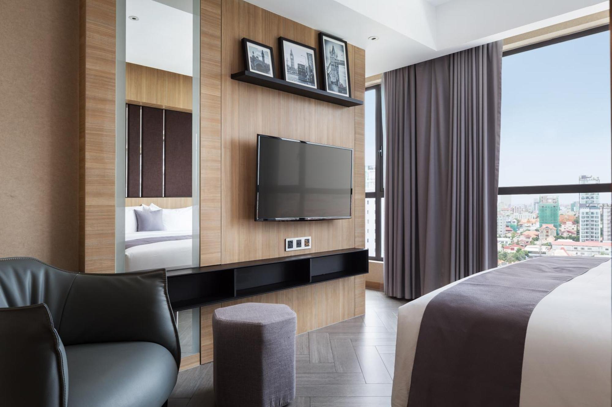 One-Bedroom Deluxe Mini Bar