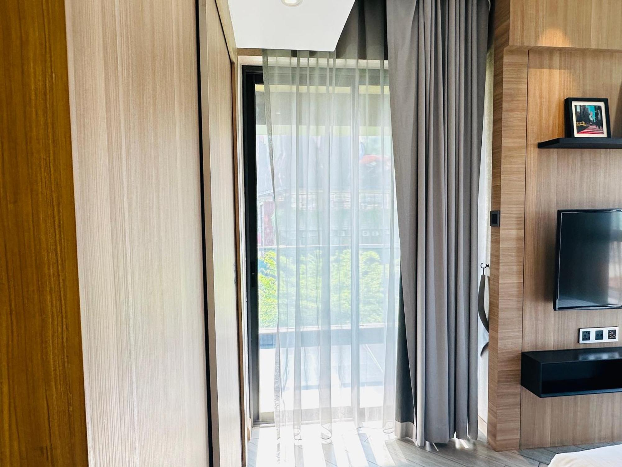 One-Bedroom Executive Mini Bar