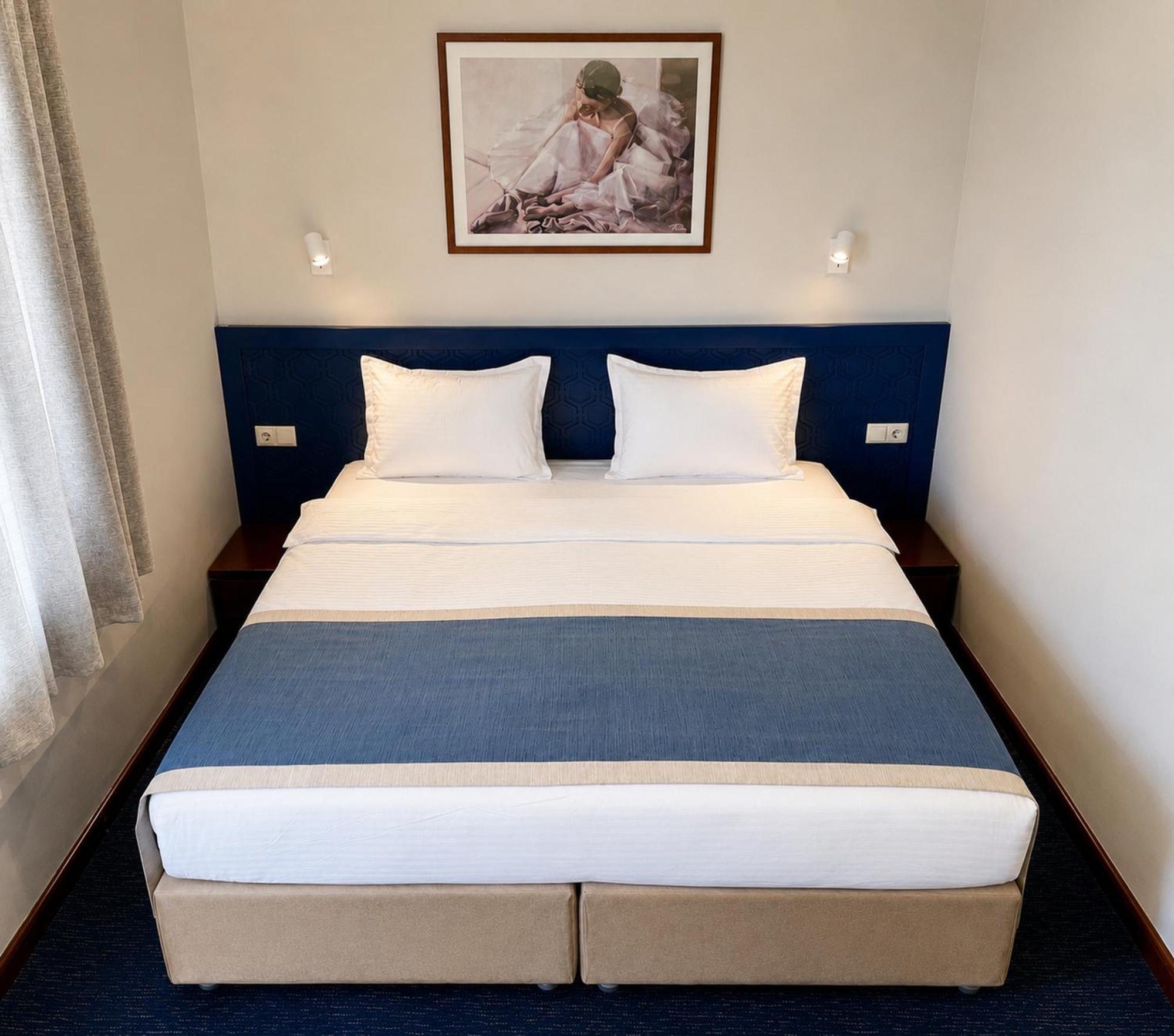Standard Double or Twin Room Balcony