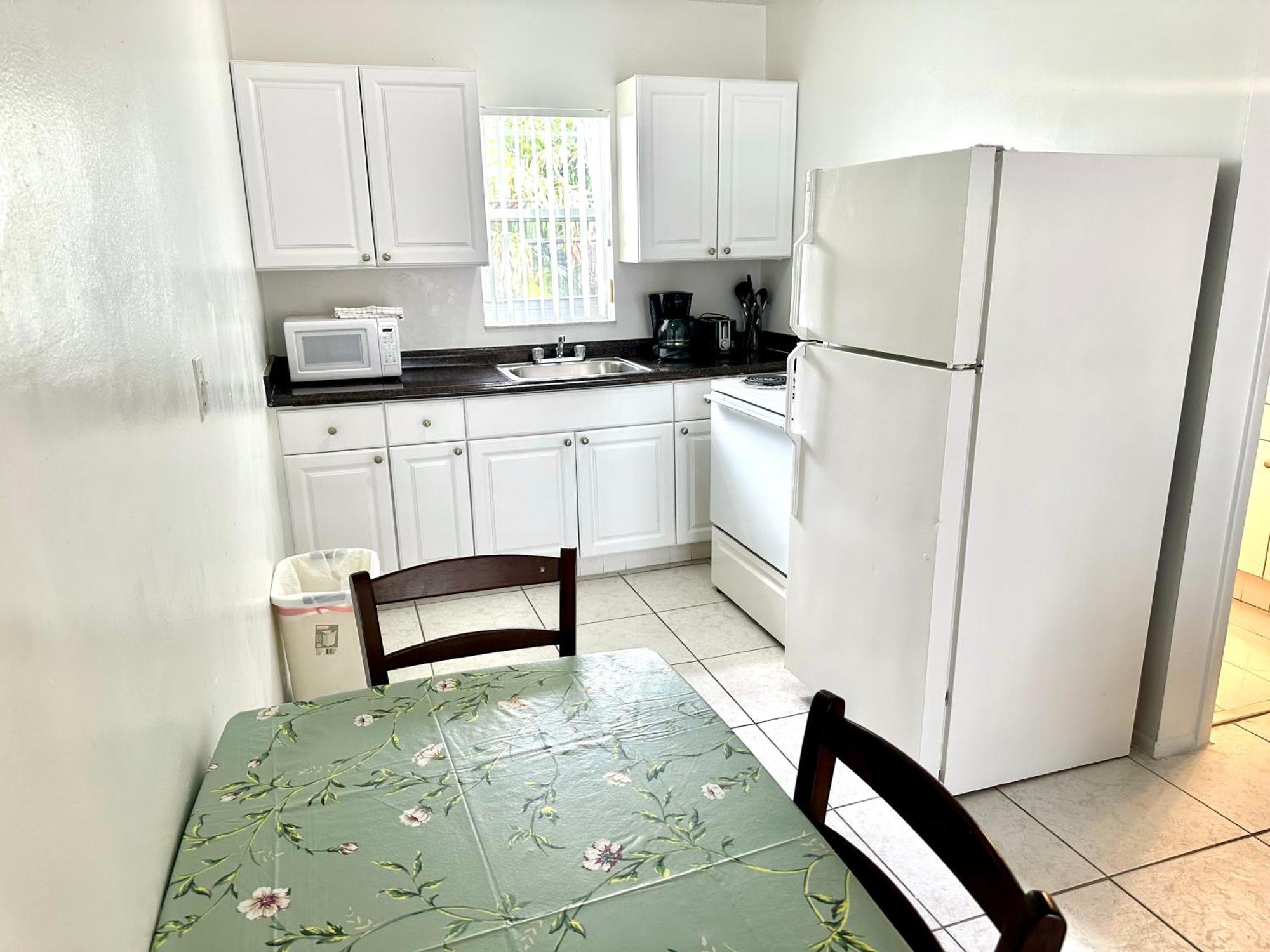 Studio Kitchen