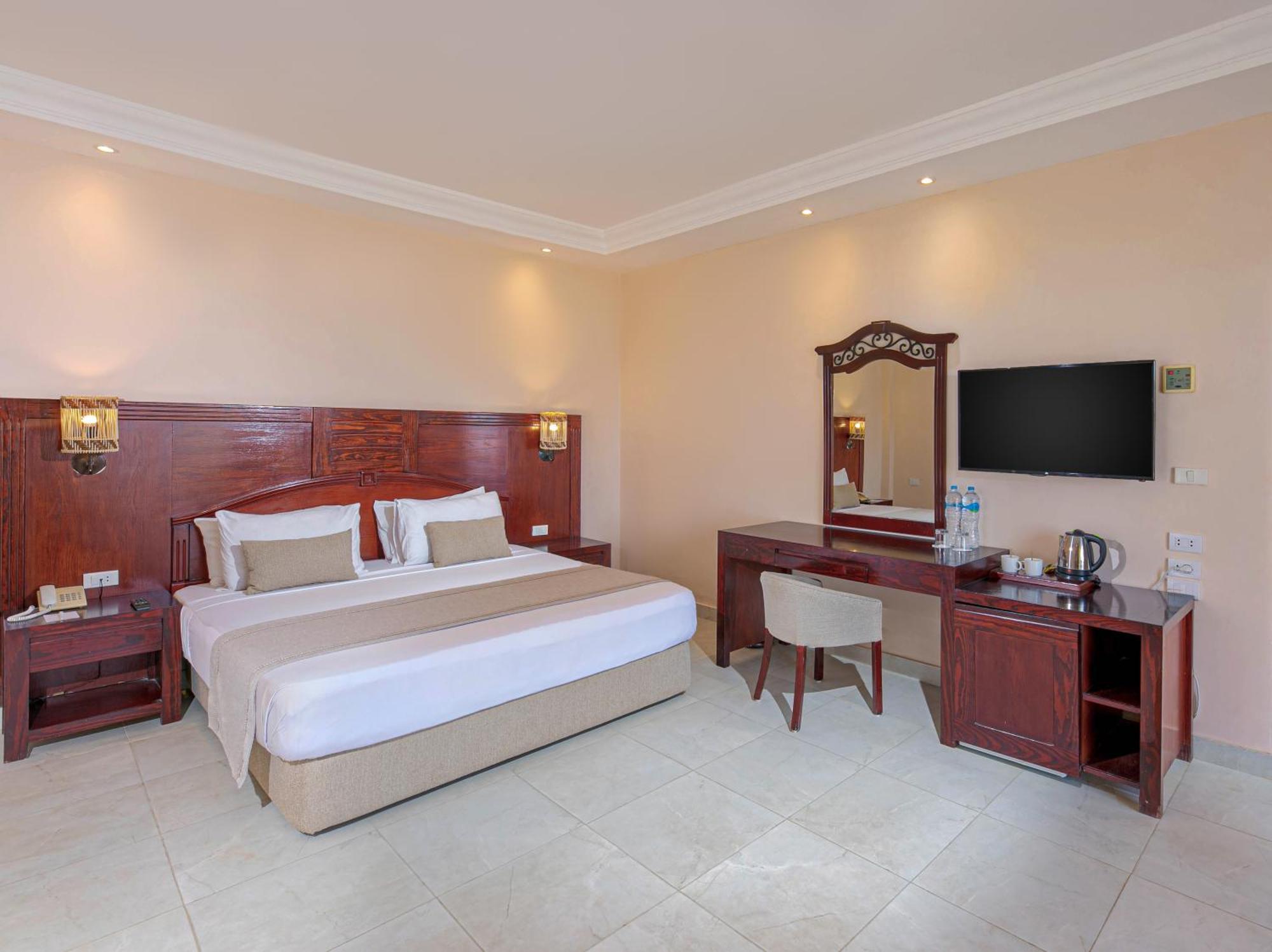 Deluxe Double or Twin Room Beach Front