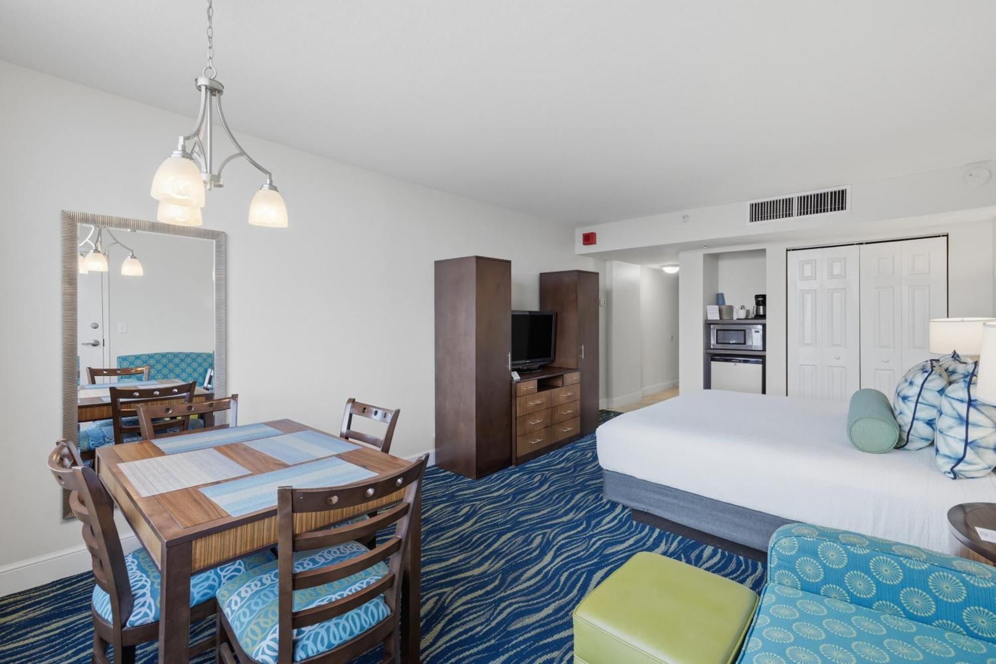 Standard Room 1 King Bed Intracoastal or Inside View