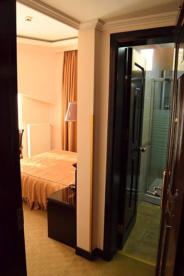 Two-Bedroom Family Suite