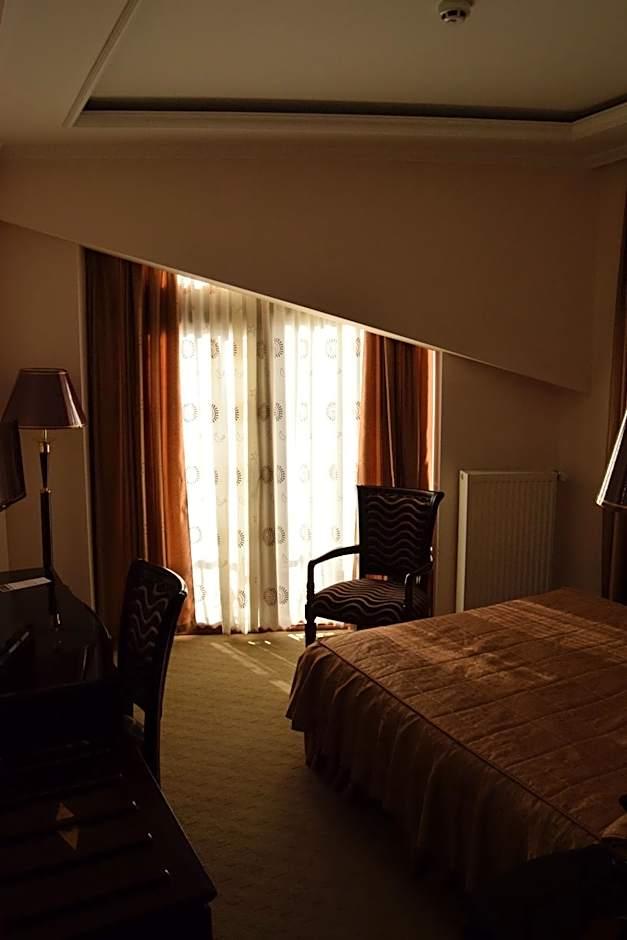 Two-Bedroom Family Suite