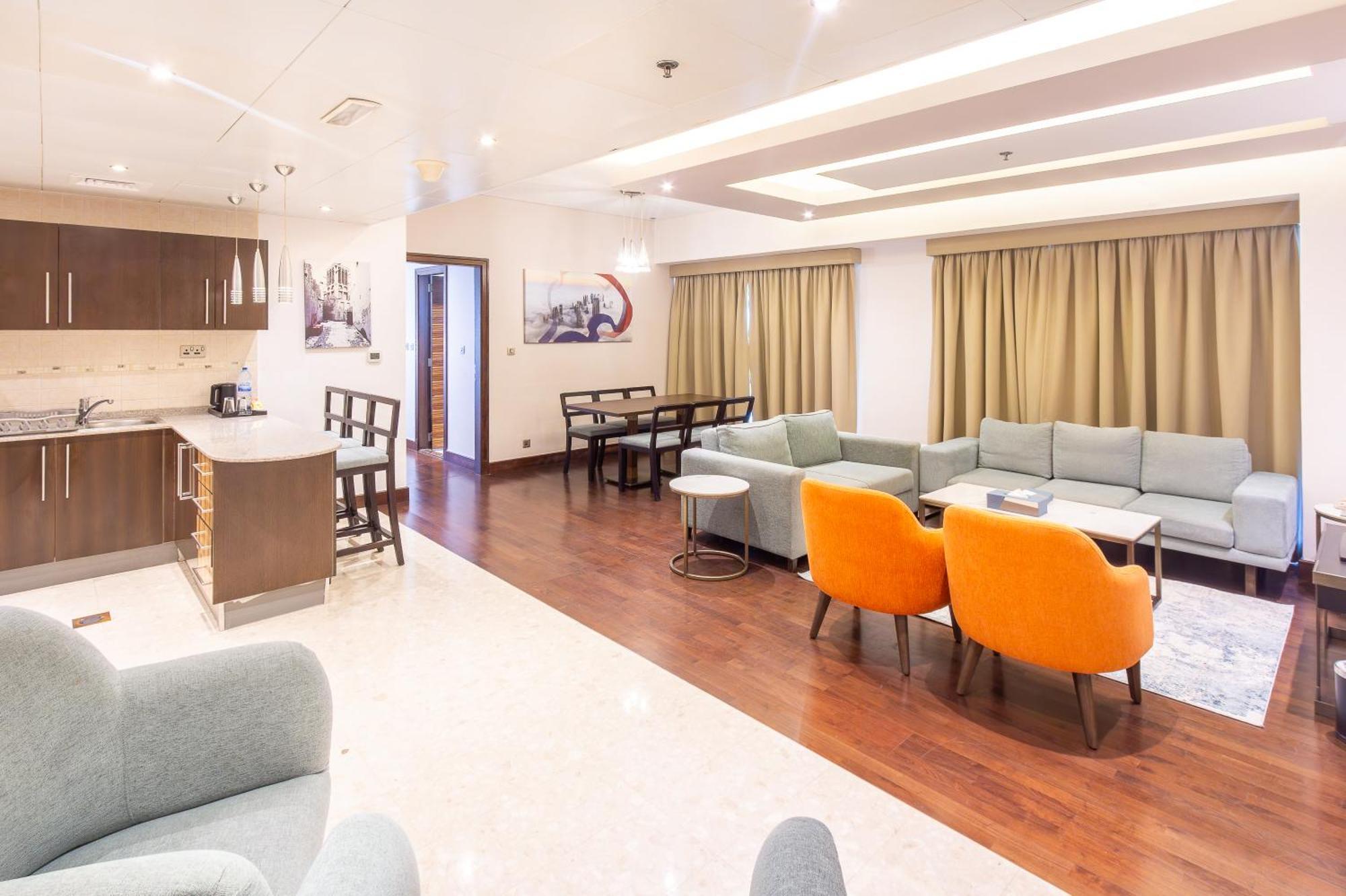 Premiere One Bedroom Apartment
