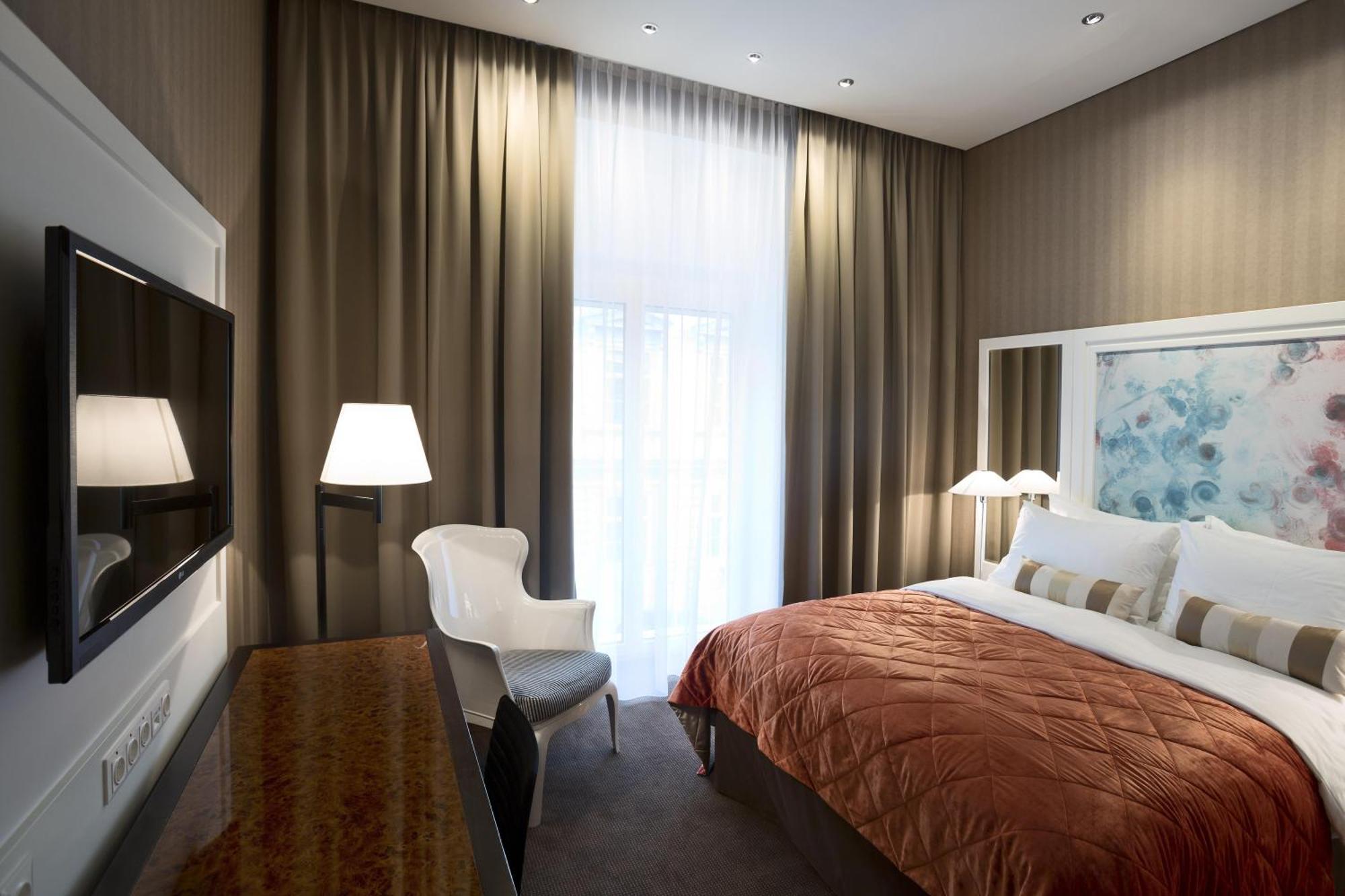 Classic Double or Twin Room