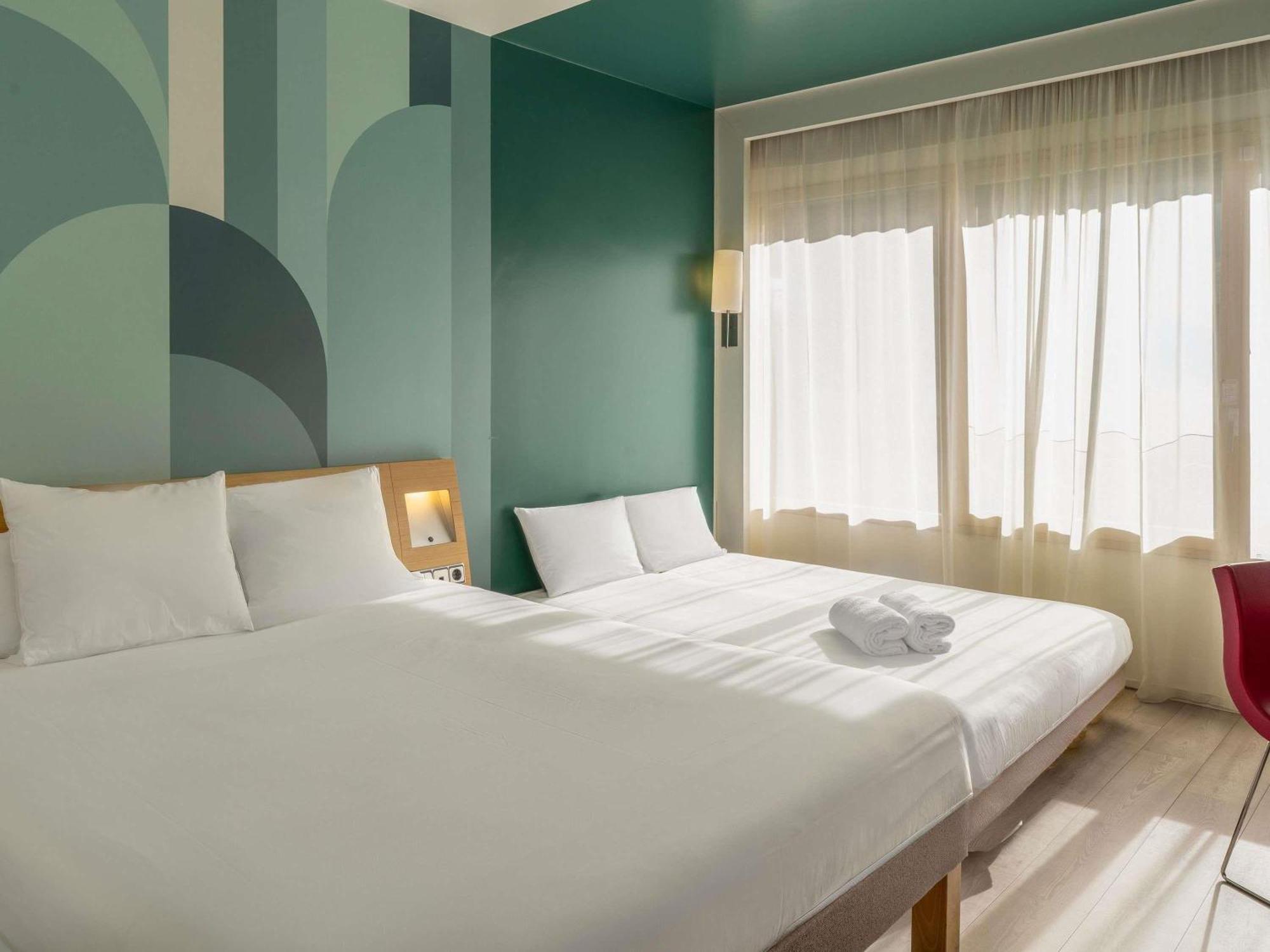 Standard Queen Room Sofa Bed Plaza Building