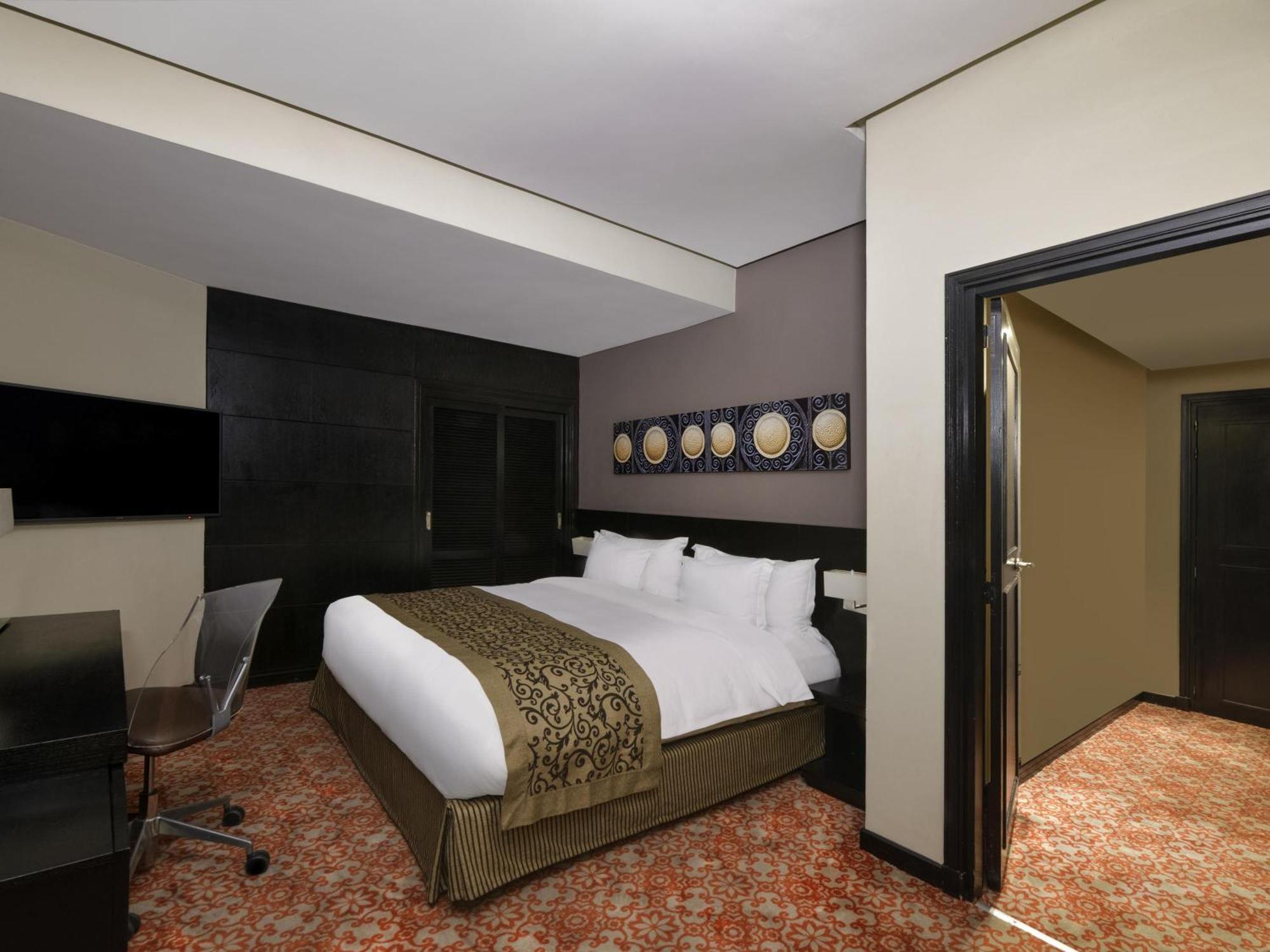 Classic King Room