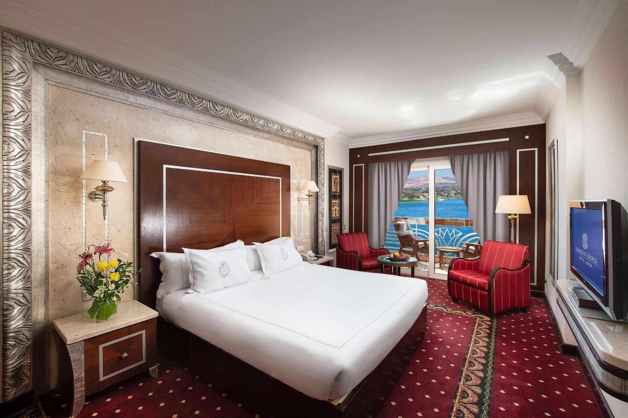 Royal Club Side Nile View Double or Twin Room