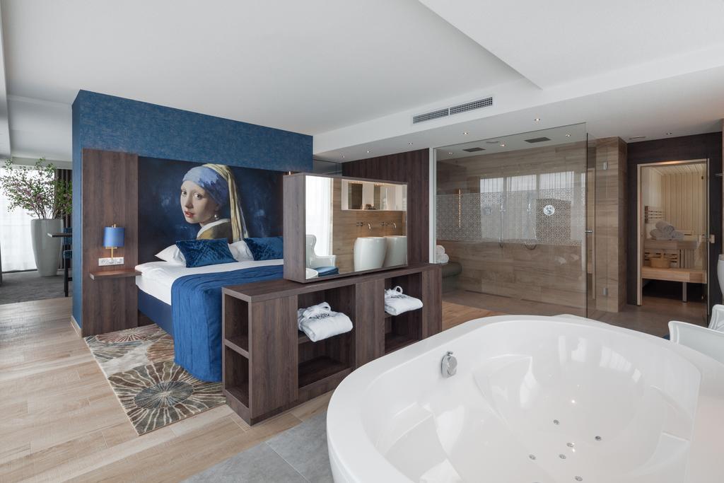Suite Sauna,1606542298:JPEG