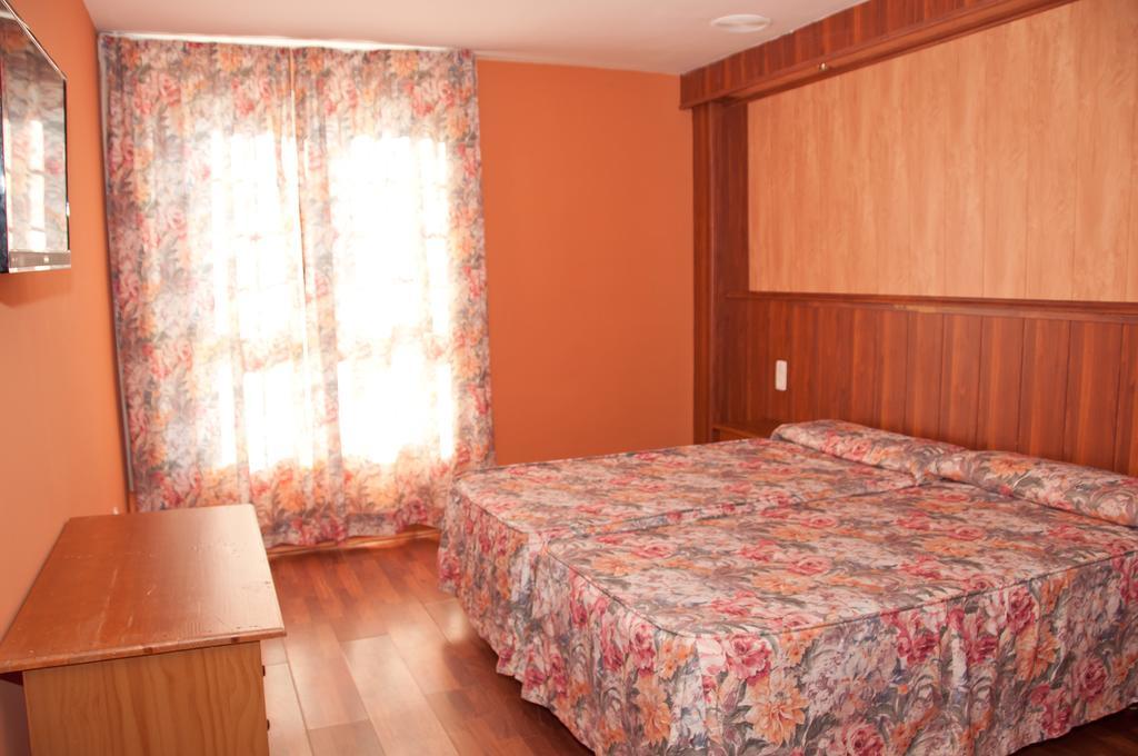 Economy Double Room with extra bed