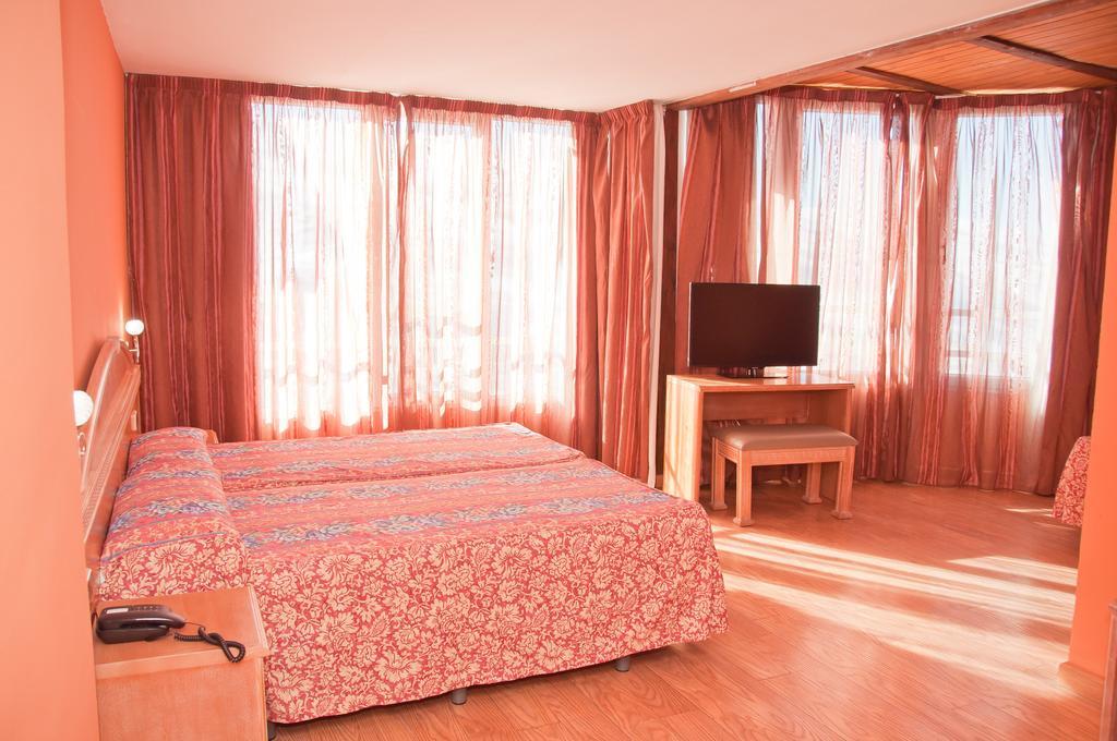Double Room with Extra Bed