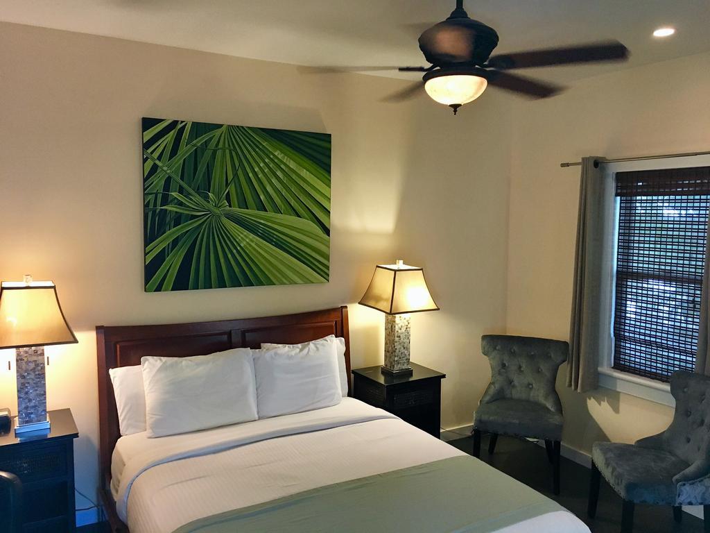 Superior Queen Suite