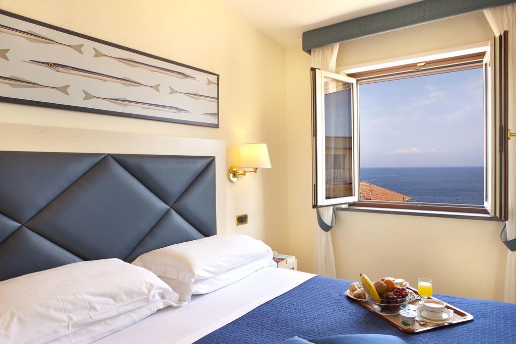 Superior Double Room Sea View