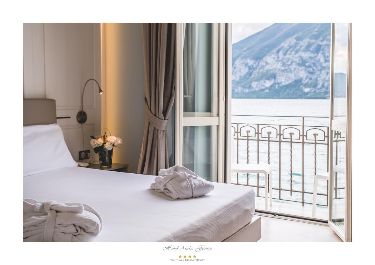 Chambre Double ou Lits Jumeaux Supérieure avec Balcon et Vue sur le Lac