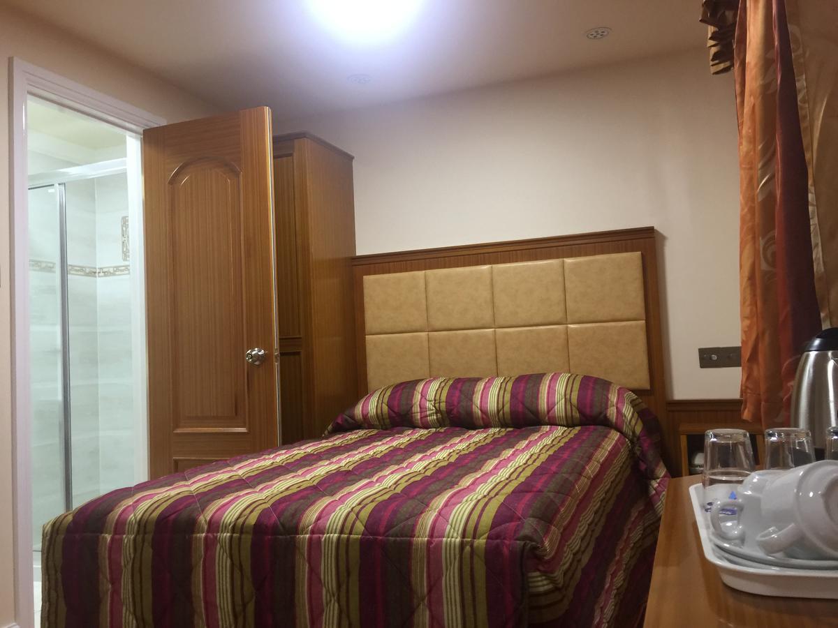 Double Room,631168068:JPEG