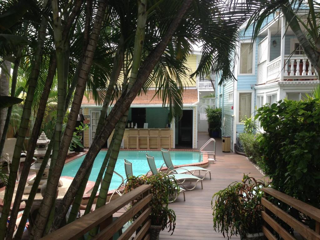 Superior Queen Suite
