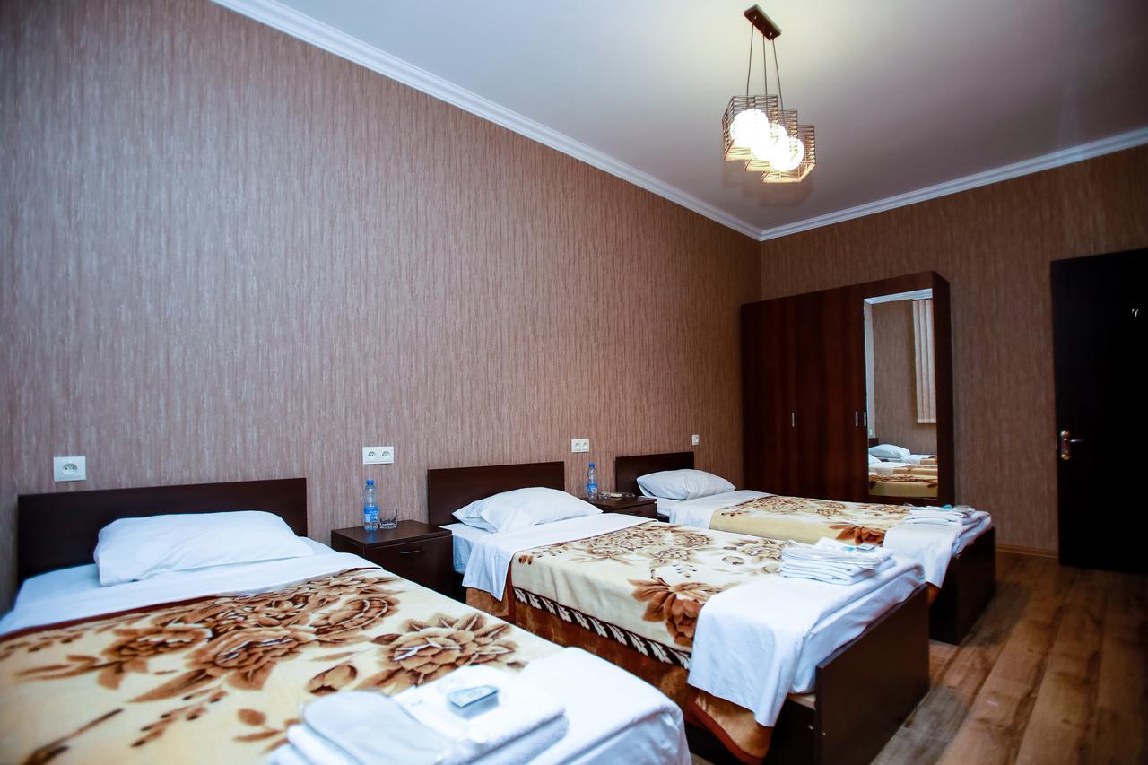Economy Triple Room