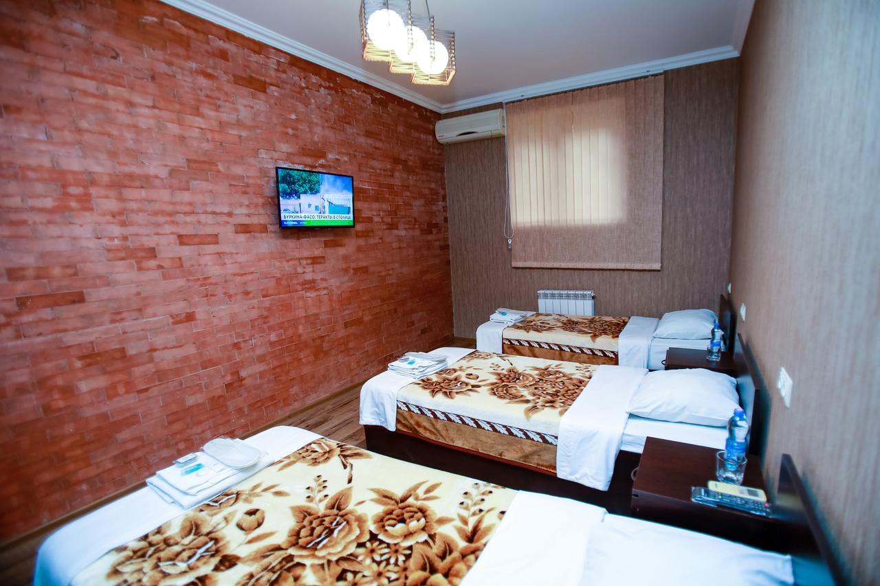 Economy Triple Room