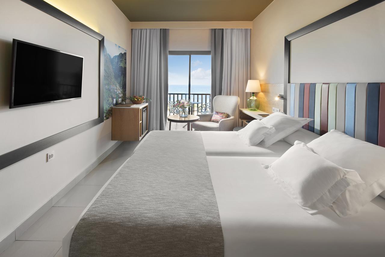 Twin Room Sea View