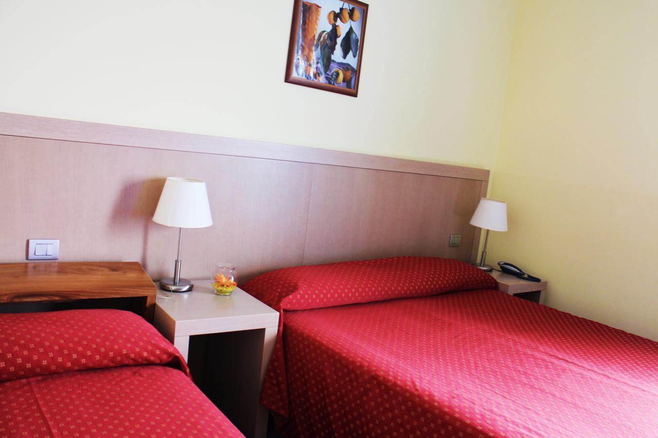 Dreibettzimmer
