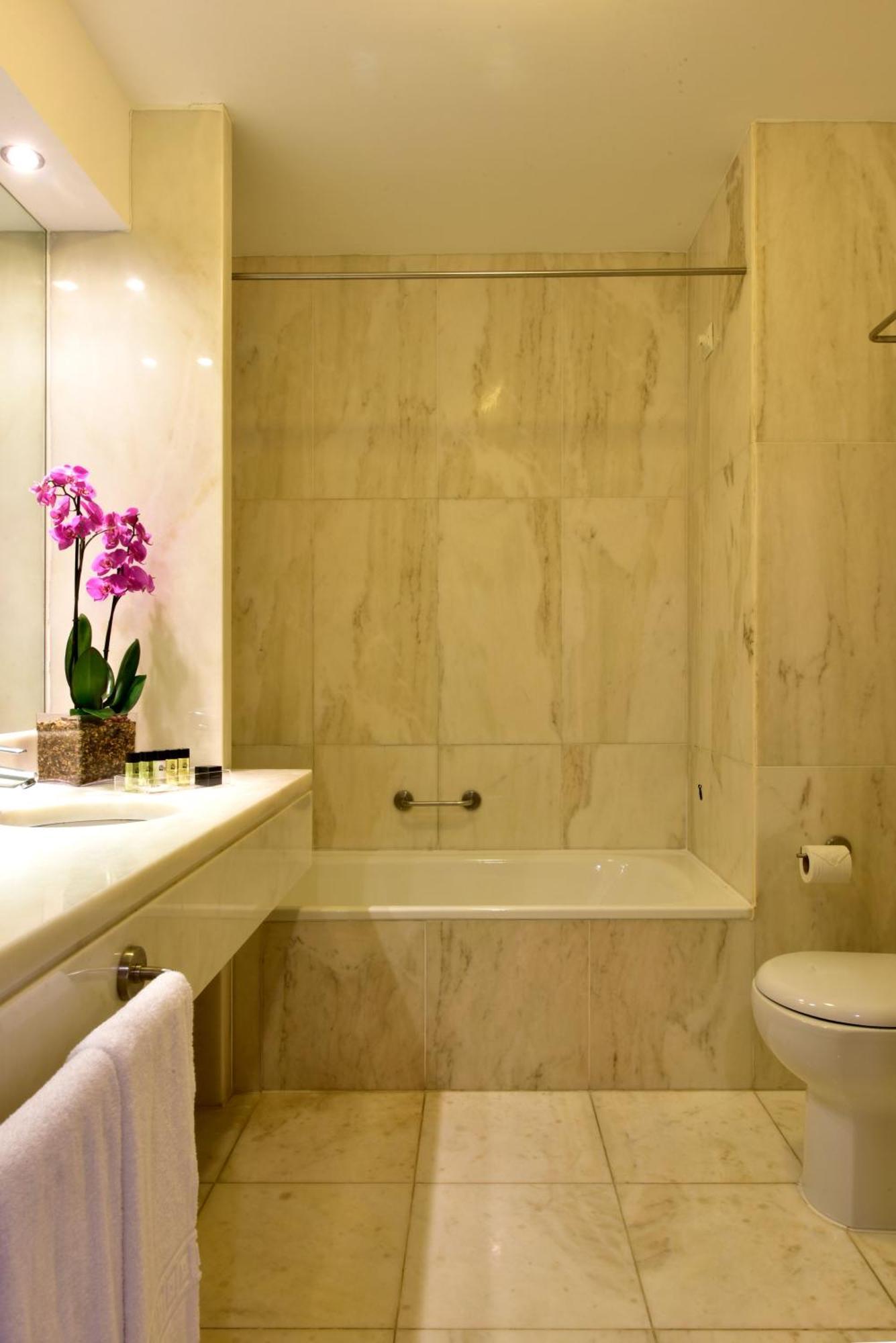 Superior Double or Twin Room with Sea View,742941643:JPEG