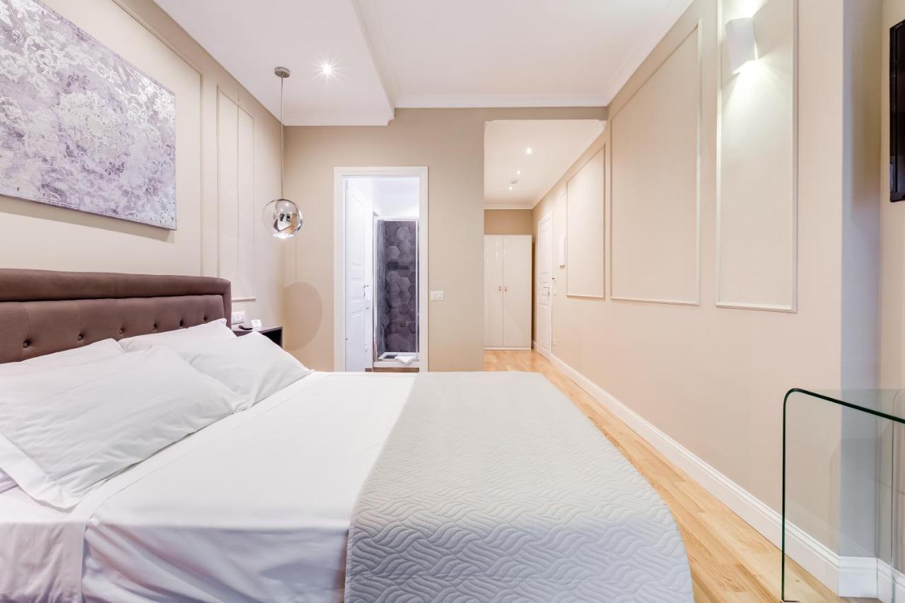 Standard Double Suite