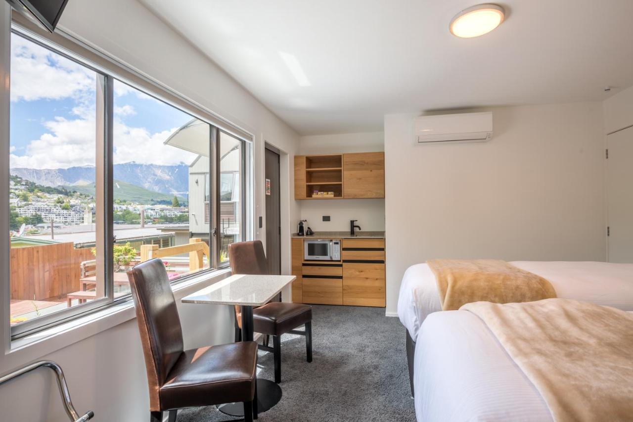 Two-Bedroom Apartment Split-Level