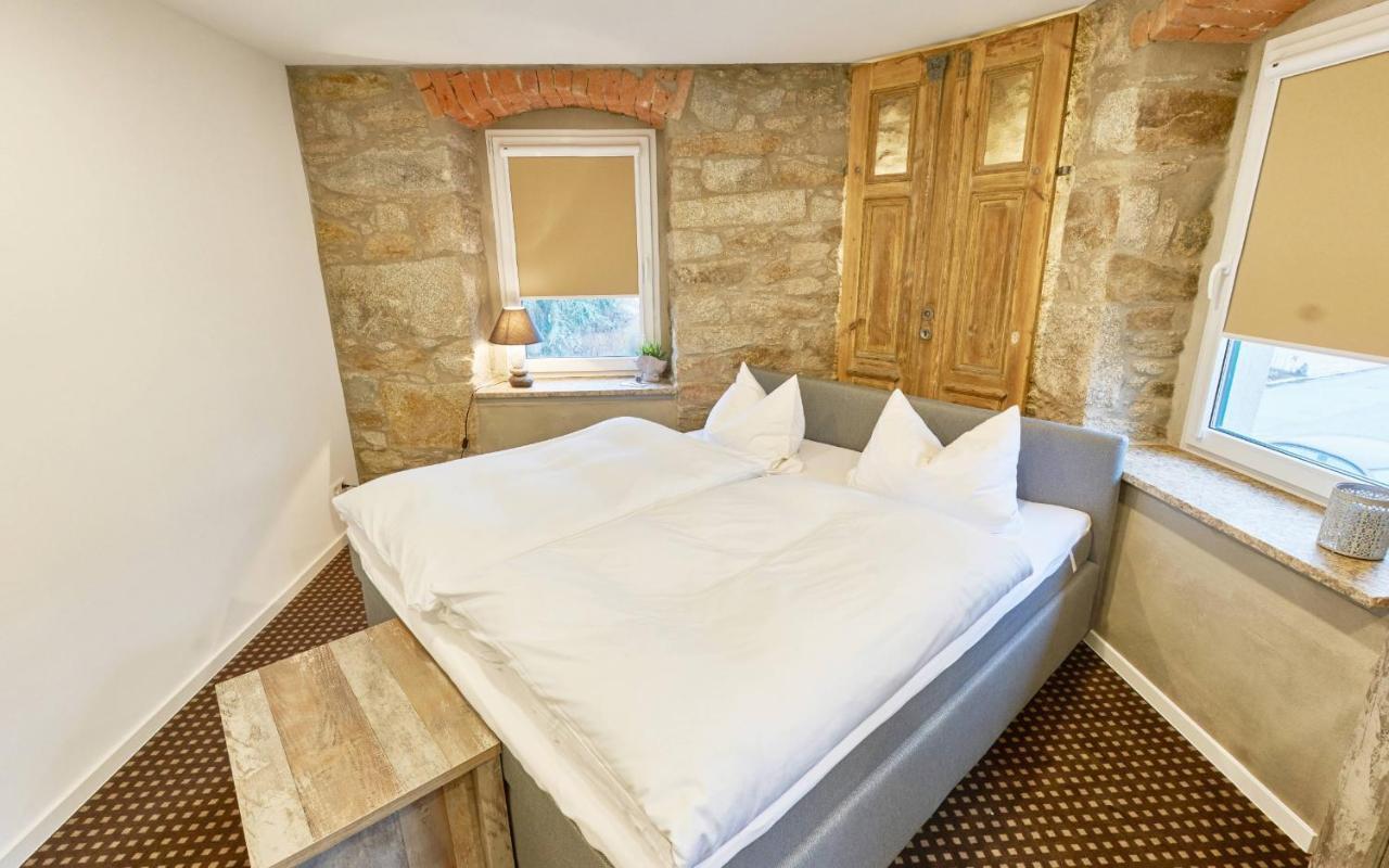 Deluxe Double Room,767210353:JPEG
