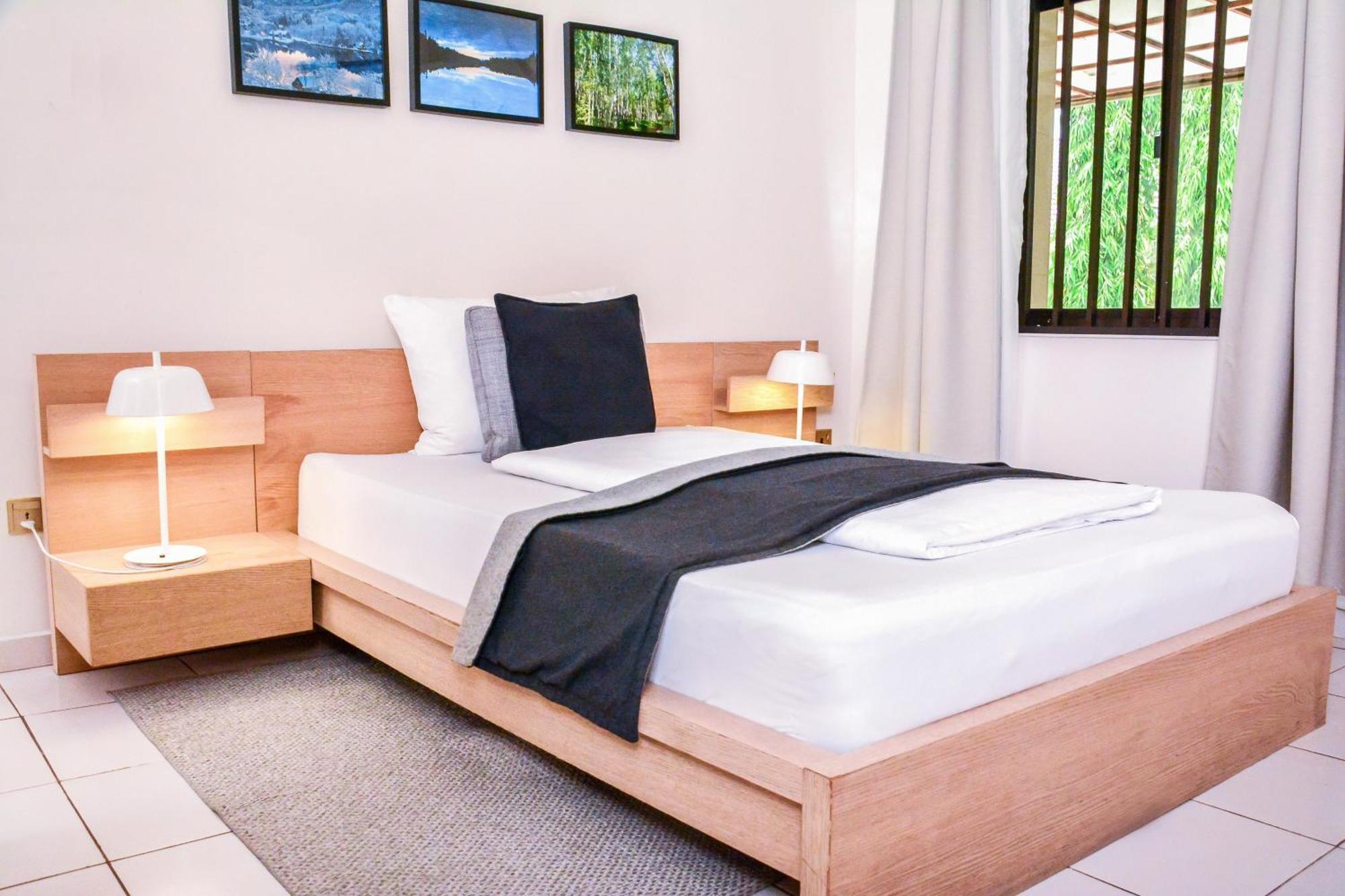 Economy Room