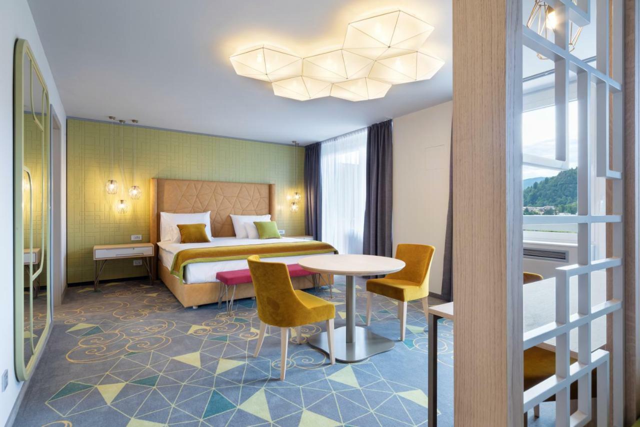 Suite Lake Side