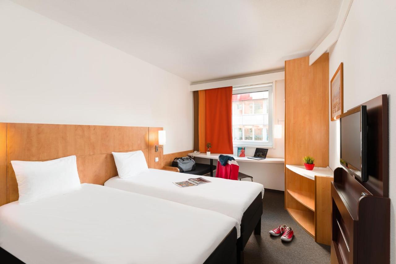 Quarto Standard com 2 Camas de Solteiro