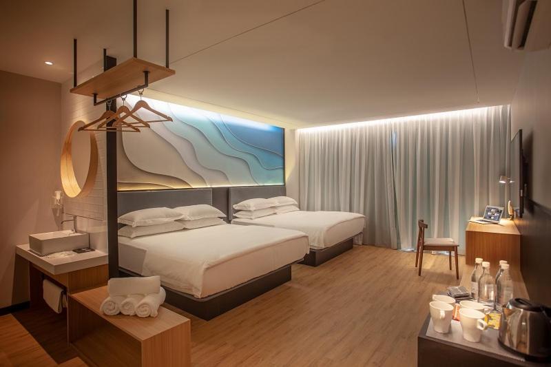 Deluxe Family Room