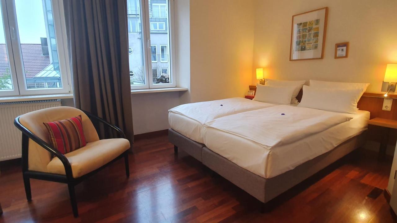 Double Room,974643670:JPEG