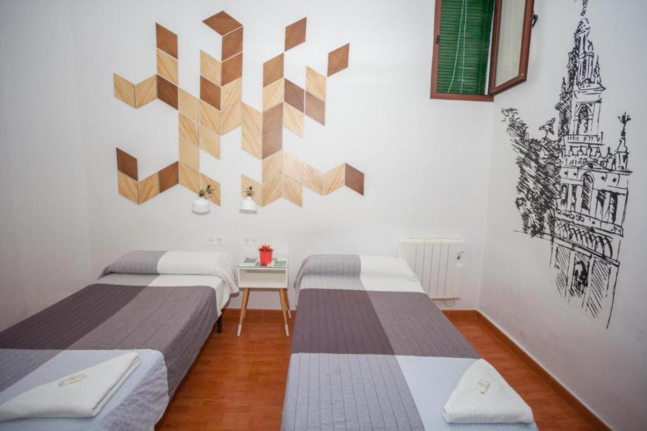 Twin Room with Shared Bathroom