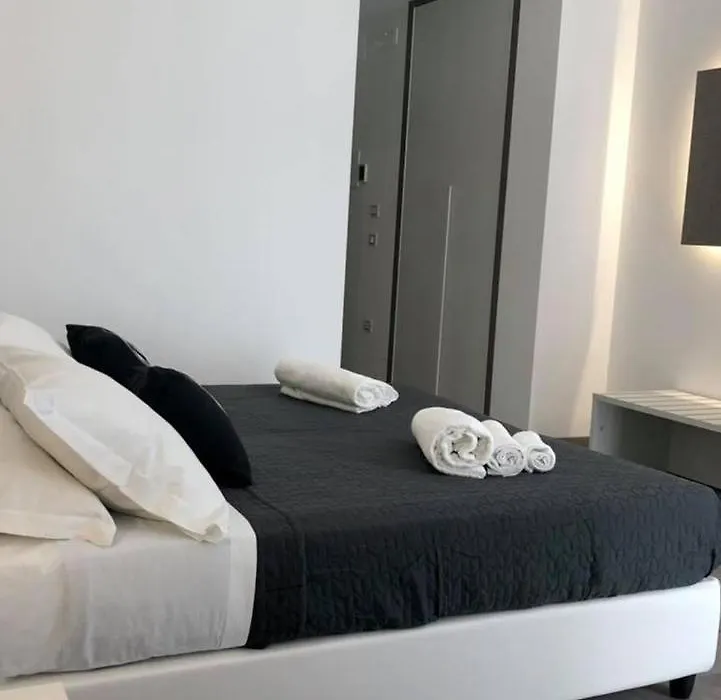 Sesto Senso Home-1